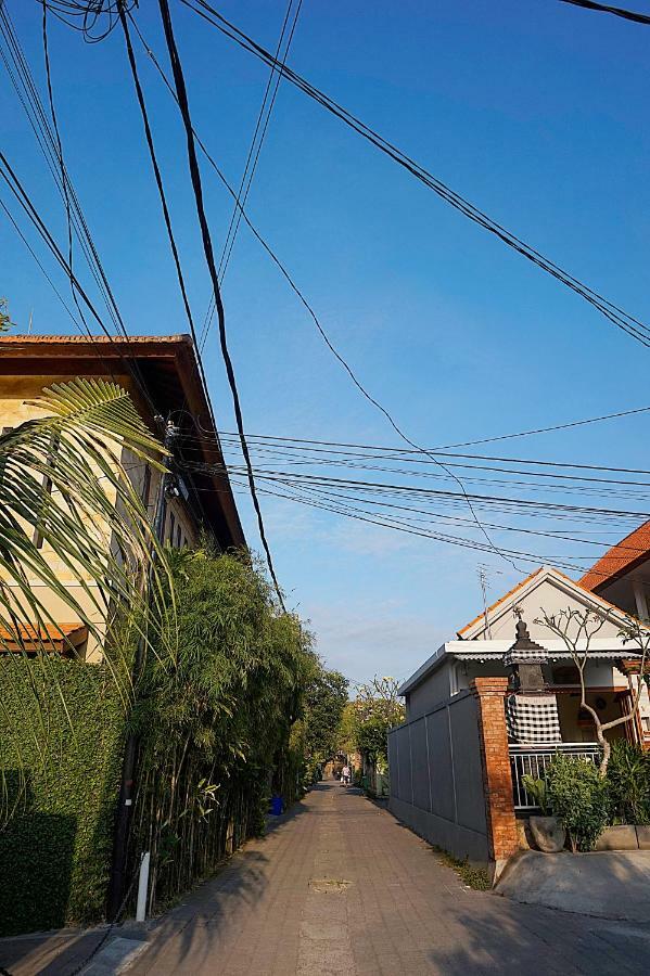 Sweet Corner Guest House Sanur  Exterior photo